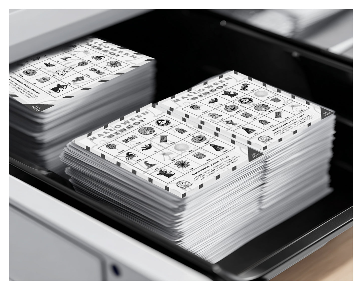 Halloween Bingo Game - Easy Family Edition (Black & White)